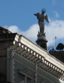 Orfandad en Quito por cortocircuitos y barreras ciudadanas¹ en 2014